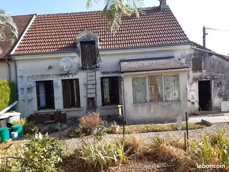 maison ancienne lucay le mâle