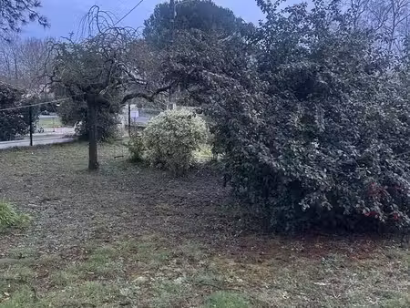 terrain à bâtir de 500 m² à fargues-saint-hilaire (33)