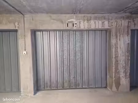 garage/box vallier-catane