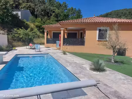 vends villa avec piscine à anduze