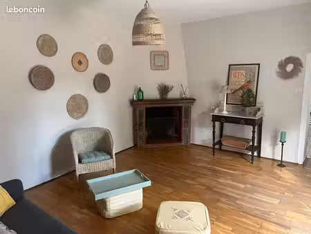 longère ancienne de charme avec jardin sans vis à vis
