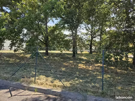 terrain 520 m² lormont