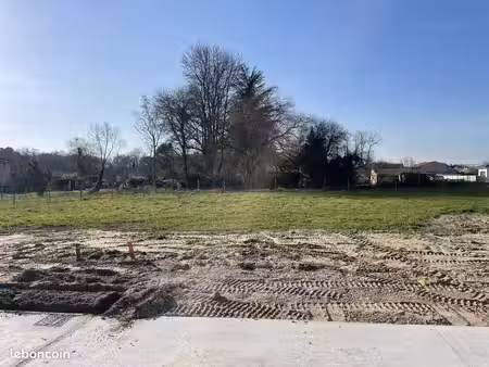 terrain à bâtir de 529 m² à sainte-helene (33)
