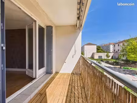 appartement 3 pièces 60 m²