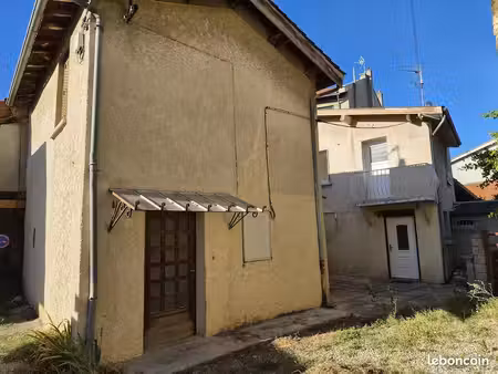 immeuble 6 pièces 100 m²