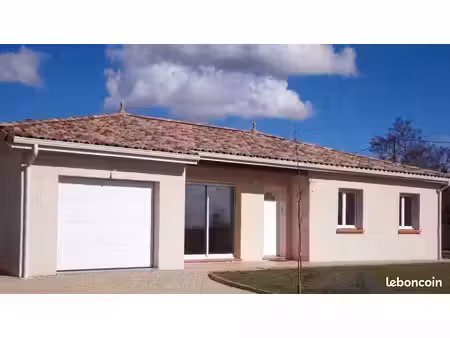 villa t5 de plain pied dans quartier résidentiel