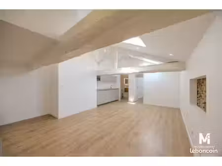 appartement 3 pièces 44 m²