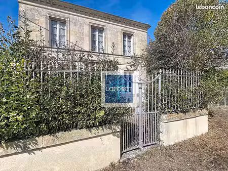 maison 6 pièces 142 m²