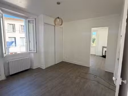 appartement t3 rénové – 63 m² – saint-chamond izieux