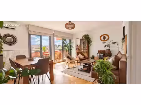 bel appartement t4 lumineux de 89m2