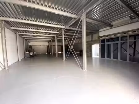 local commercial à louer