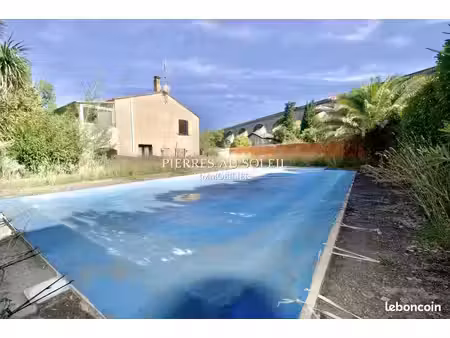 villa 4 pièces 80 m²