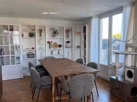 à vendre : appartement 67 m2 à joué les tours  proche des commodités