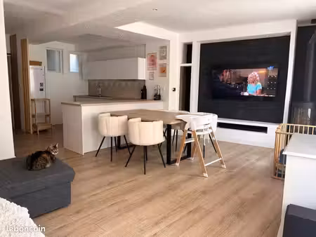 maison de village 90m2