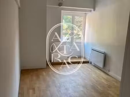 bureaux 43 m²