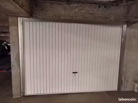 location box garage