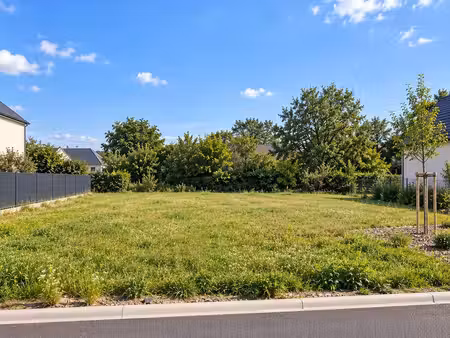 terrain à bâtir de 433 m² à joue-sur-erdre (44)