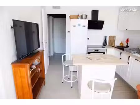 appartement 2 chambres et parking