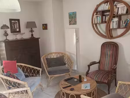 av villa jumelée