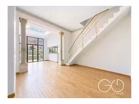 appartement à louer avec terrasse et 2 chambres   ixelles (vbe71018)