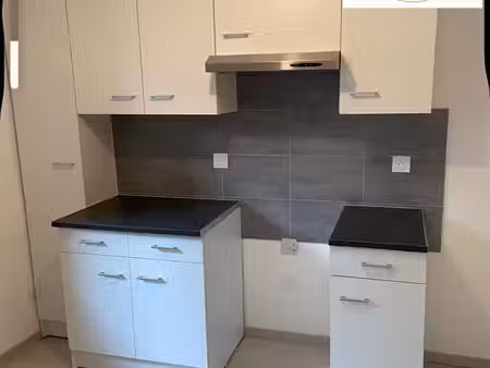 appartement t2 en duplex – pont-de-beauvoisin