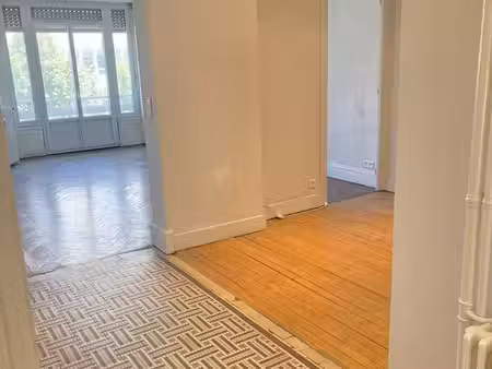 appartement 3 pièces 75 m²