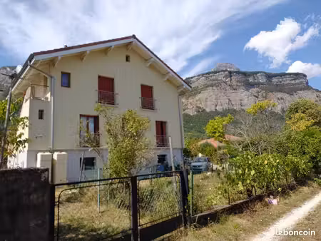 maison au calme avec jardin