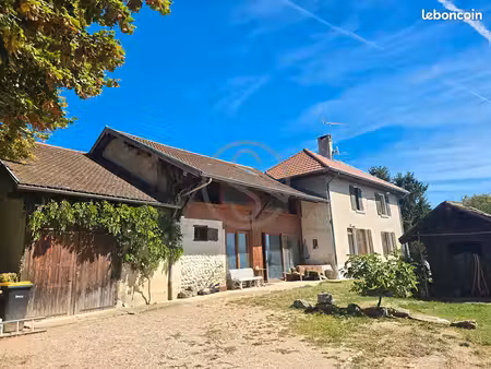 propriété 7 pièces 167 m²