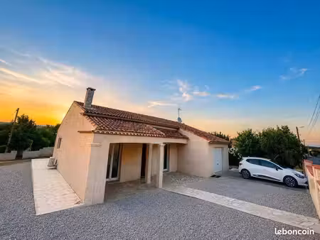 villa 4 faces plein pied