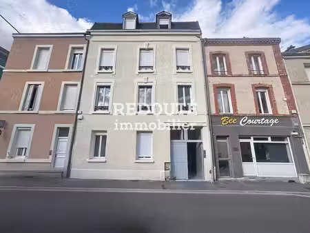 à vendre – studio en duplex à proximité de la gare