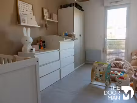 appartement 83500