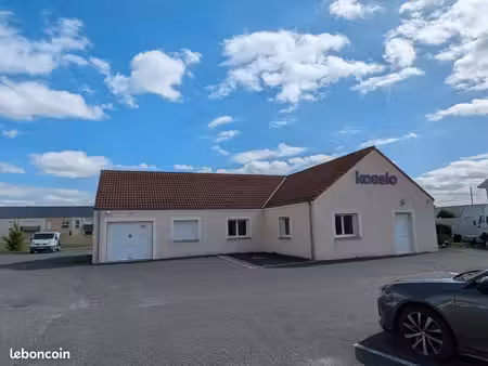 locaux villemandeur
