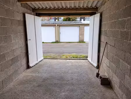 garage la roche sur yon 1 pièce(s) 17 m2