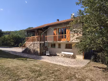 aubin – maison familiale avec grand terrain arboré de 2 640 m