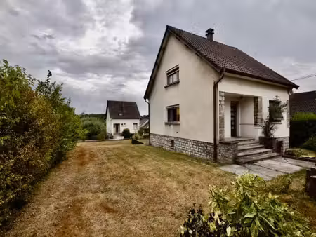 bart- maison  3 chambres  terrain 669m2 - 123 000 €