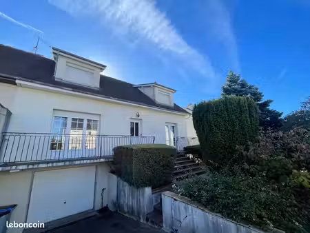maison 7 pièces 141 m²