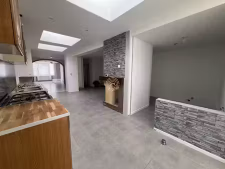maison entièrement rénovée