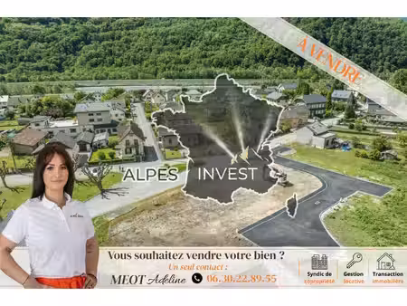 lot 6 - terrain constructible viabilise  libre de constructe
