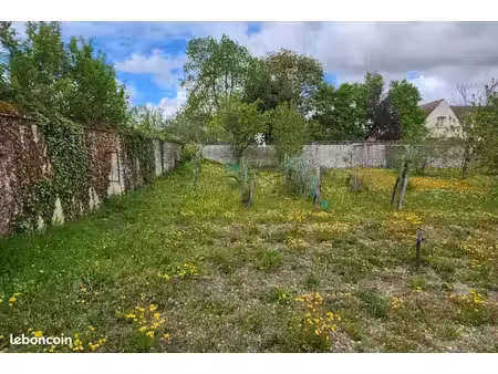 jardin clos de murs 1 420 m² avec eau – beaugency