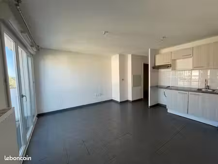 appartement 3 pièces 55 m²