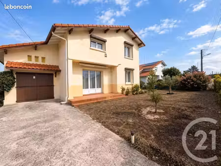 maison 6 pièces 119 m²
