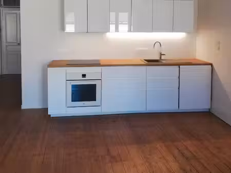 appartement 2 pièces 62m²