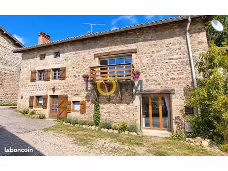 propriété 8 pièces 214 m²
