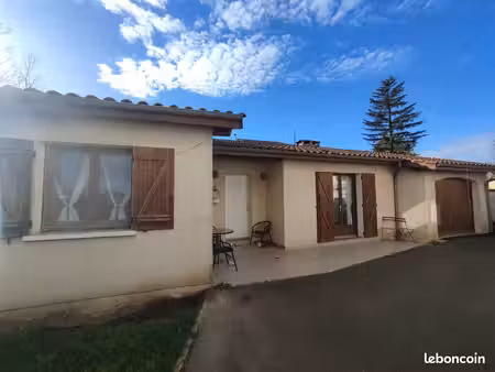 maison t4 libre à tresses