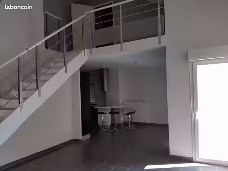 location appartement duplex de 120 m2