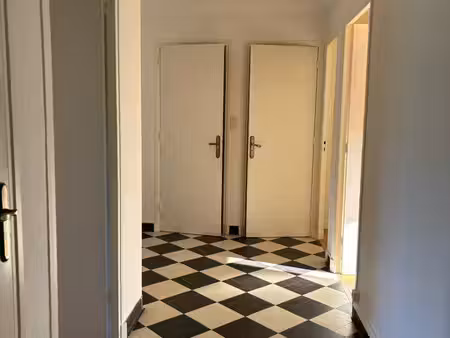 quartier esplanade/bastille 3p 67m2 avec clim