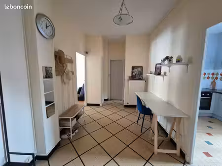 t2 meublé 58 m² avec balcon – grenoble saint-bruno / berriat – disponible le 2 octobre