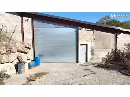 box 200m²