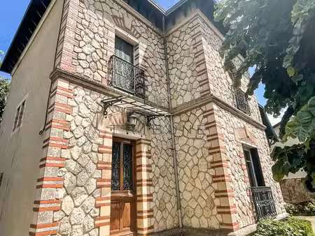 maison 5 pièces 132 m²