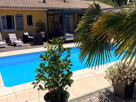 maison 6 pièces 102 m²
